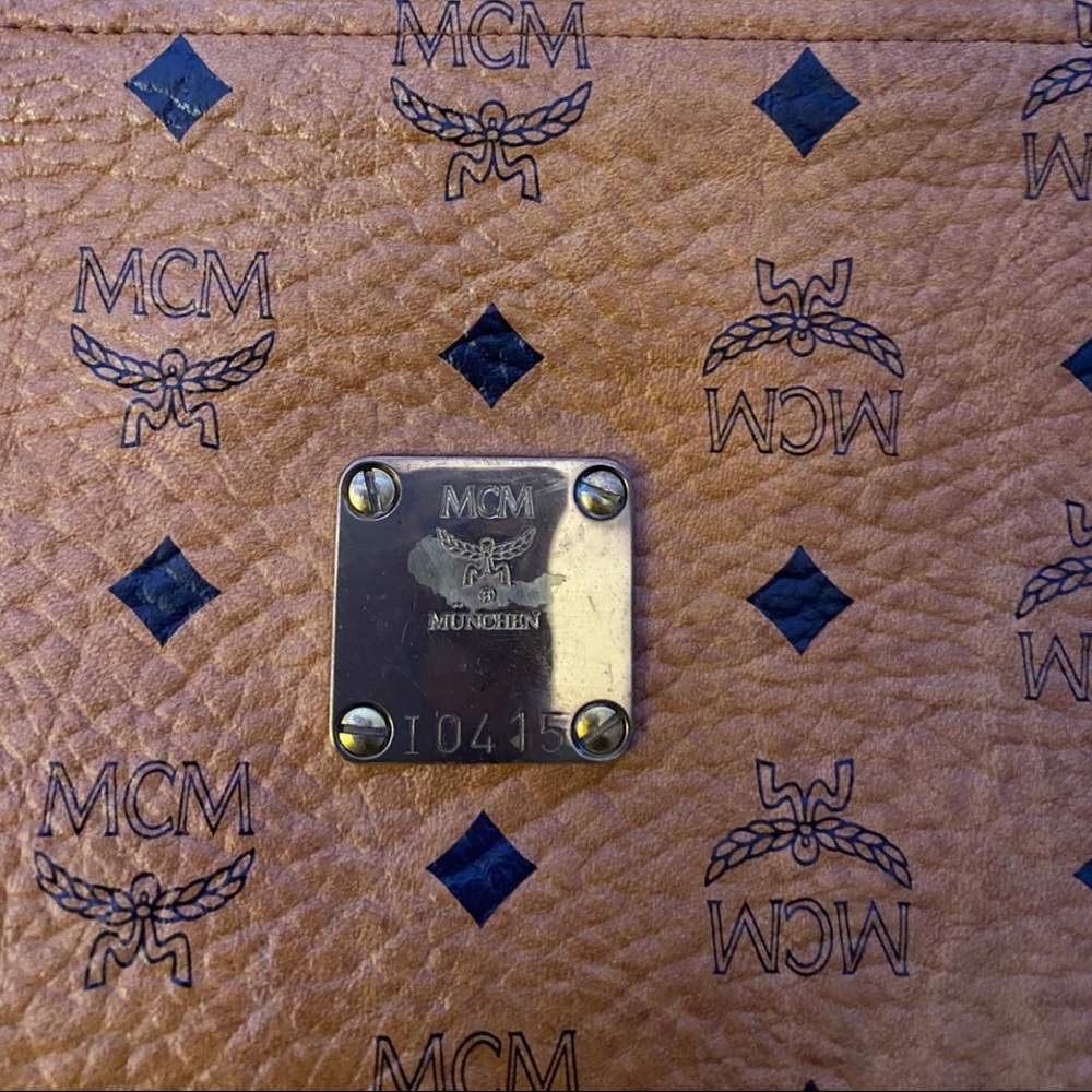 MCM Clutch